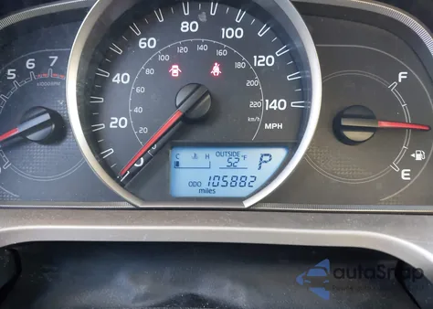 2015 Toyota Rav4 Le z USA, uszkodzony, nr VIN JTMBFREV2FD169843